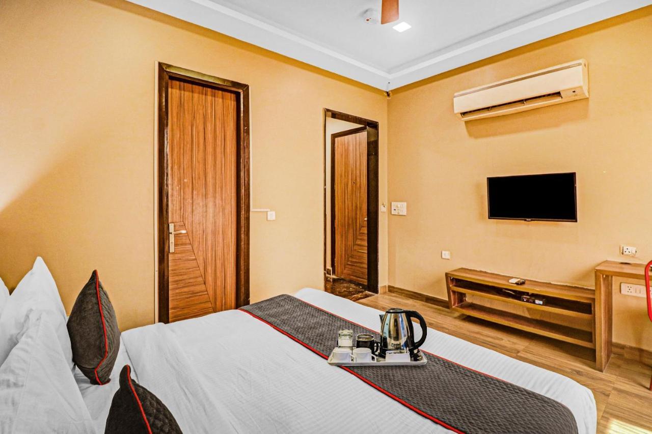 Hotel Townhouse 450 Dwarka Delhi  Exterior foto